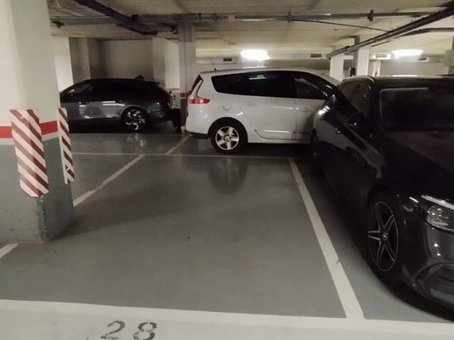 Garaje en Alquiler en Sarrià