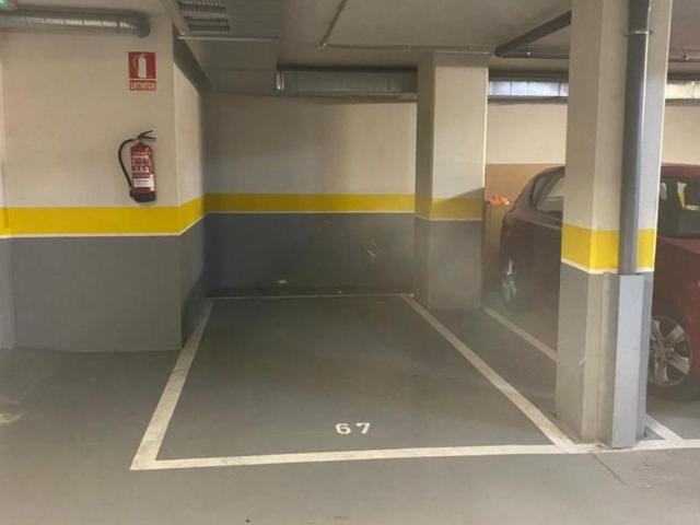 Garaje en alquiler en Pontevedra, Pontevedra