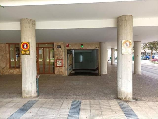 Garaje en alquiler en Pamplona, Iturrama