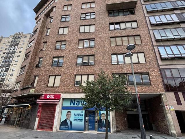 Garaje en alquiler en Pamplona Navarra