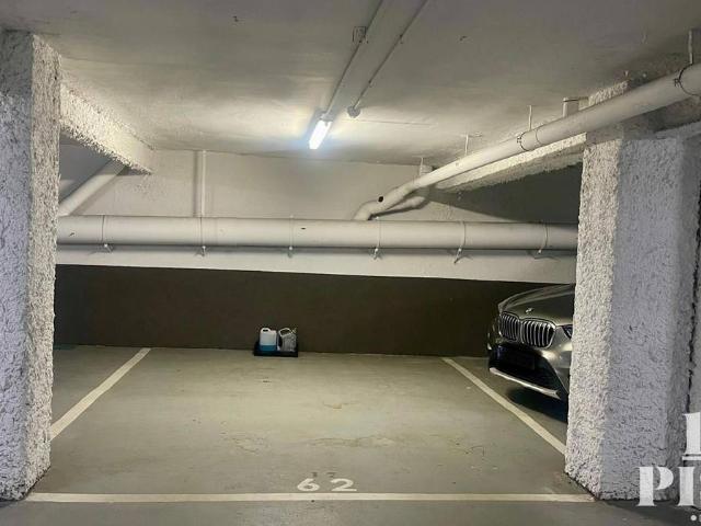Garaje en Alquiler en Parc Central