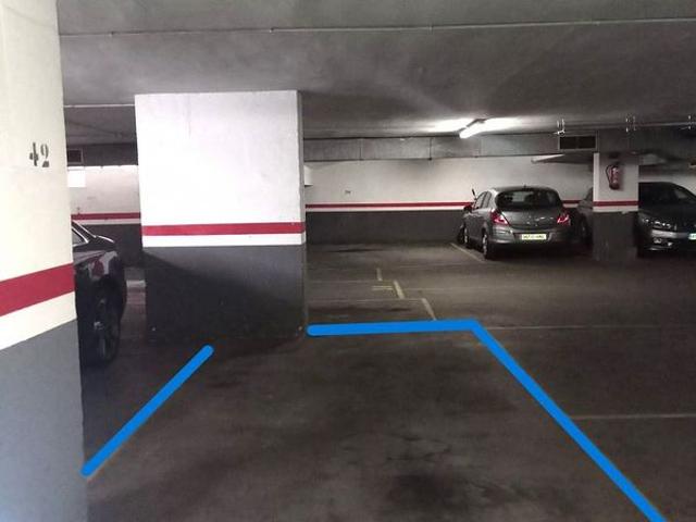 Garaje en alquiler en paseo De Manuel Girona, Barcelona, de 10 m² por 133