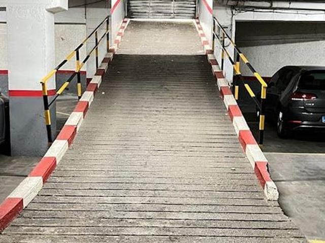 Garaje en alquiler en paseo De Pere III, Manresa, de 8 m² por 50