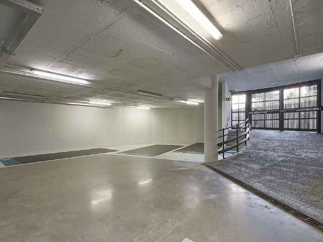 Garaje en alquiler en paseo Maragall, Barcelona, de 9 m² por 120