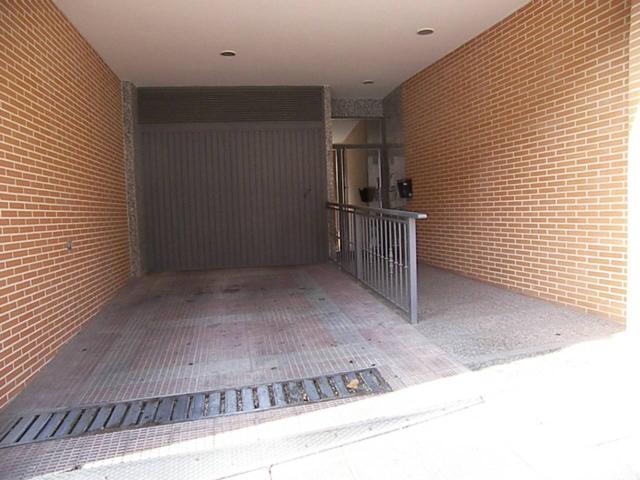 Garaje en alquiler en Pizarrales 37006