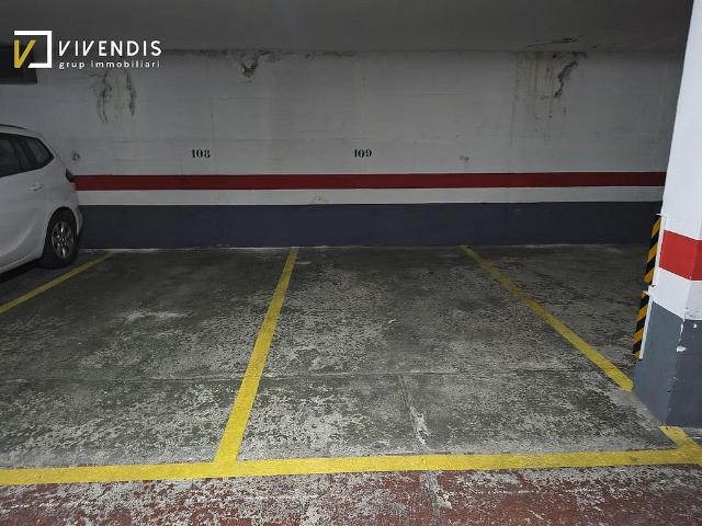 Garaje en alquiler en ronda Gran Passeig de, Lleida, de 18 m² por 80