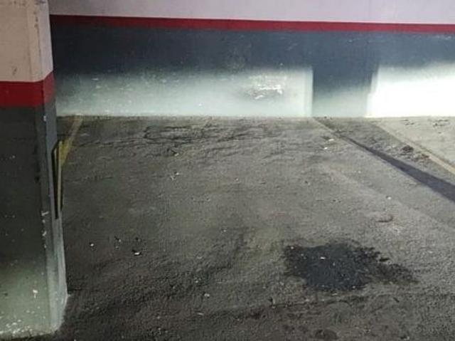 Garaje en alquiler en ronda D'alfons X El Savi, Mataró, de 17 m² por 95