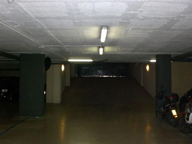 Garaje en alquiler en rambla Del Poblenou, Barcelona, de 10 m² por 100
