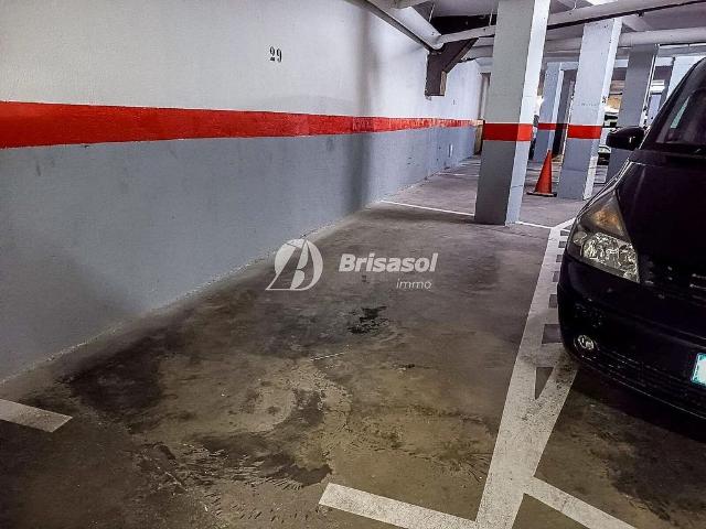 Garaje en alquiler en Reus, de 27 m² por 60