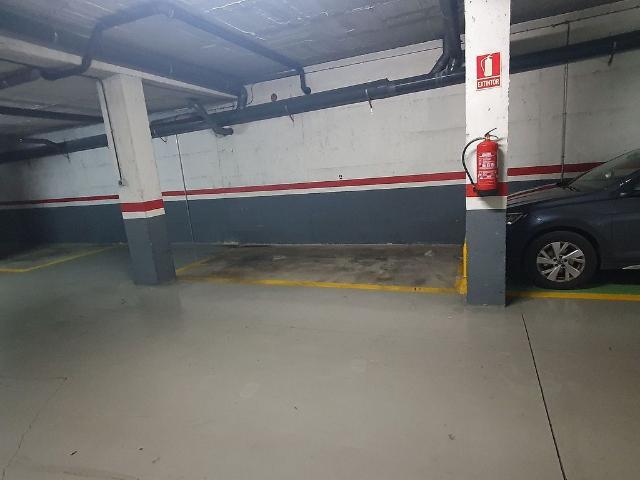 Garaje en alquiler en Rubí, de 10 m² por 75