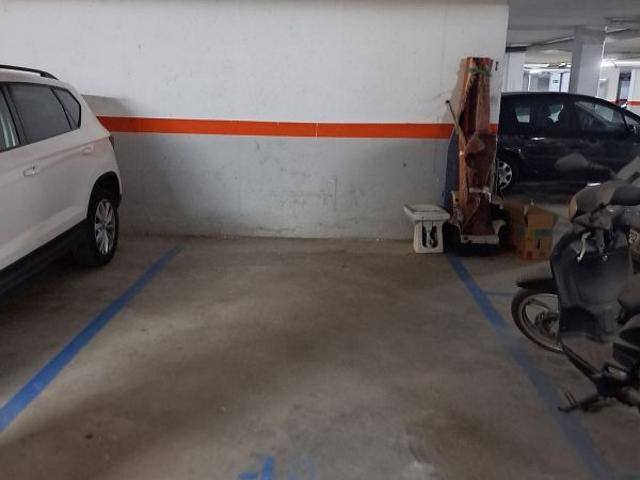 Garaje en alquiler en Tordera, de 8 m² por 60