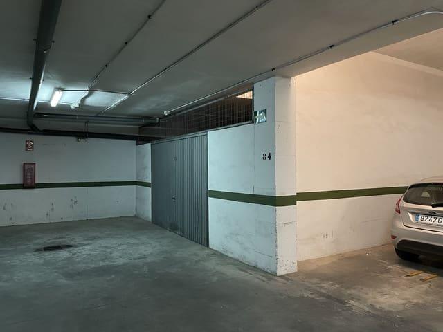 Garaje en alquiler en Torrevieja, Alicante Costa Blanca