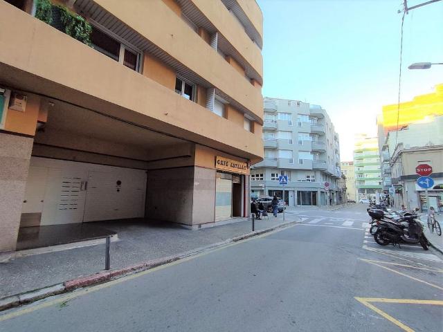 Garaje en alquiler en travesía De la Creu, Girona, de 5 m² por 30