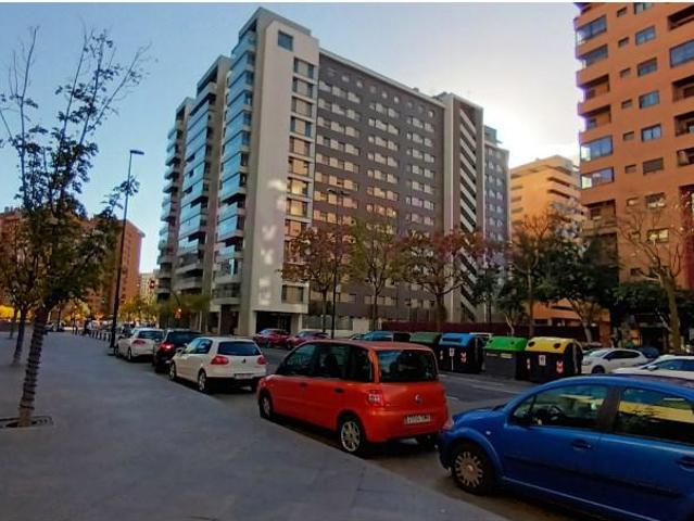 Garaje en alquiler en Zaragoza, Aragonia