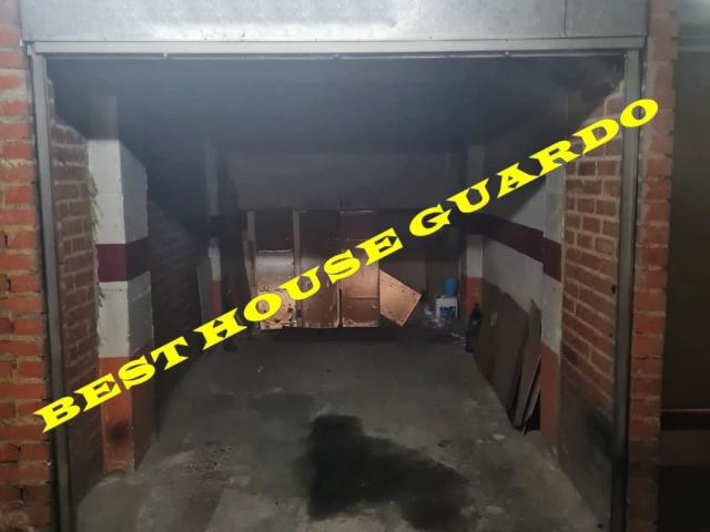Garaje en Guardo