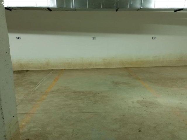 GARAJE EN LOS BARRIOS