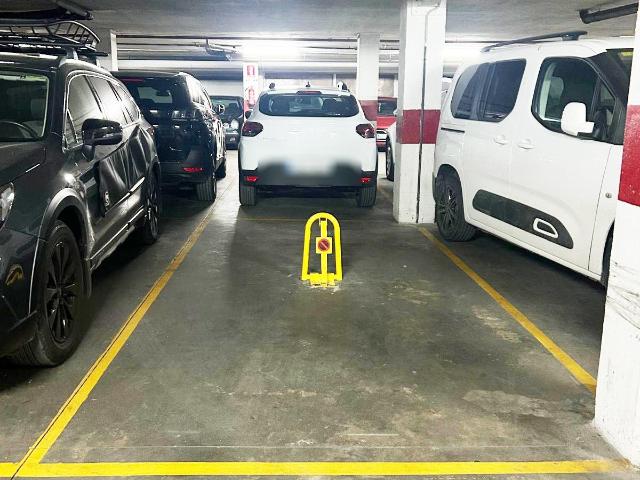 ¡ GARAJE EN LA AVENIDA DE CÁDIZ !