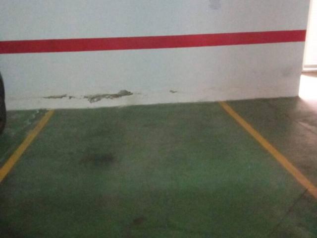 Garaje en sótano colectivo en Tomares