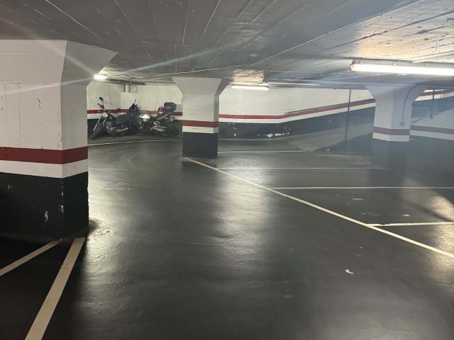 Garaje en venta con 14 m2, en Abando barrutia Bilbao Capital