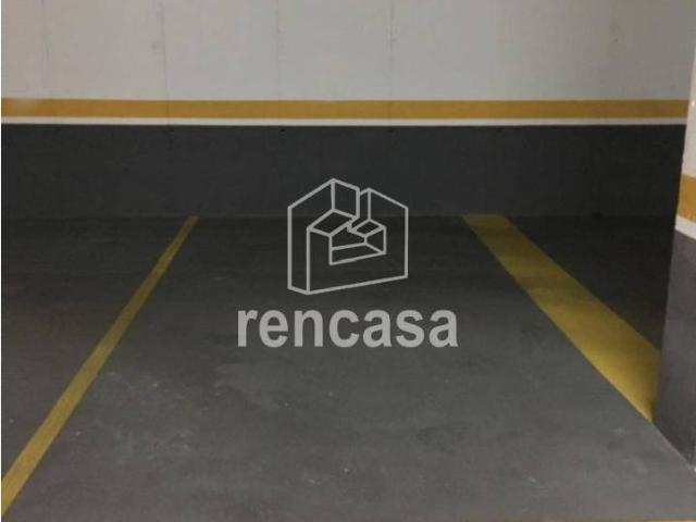 Garaje en venta con 14 m2, en Balàfia Lleida