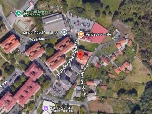 Garaje en venta con 15 m2, en Mourente Pontevedra, Monteporreiro