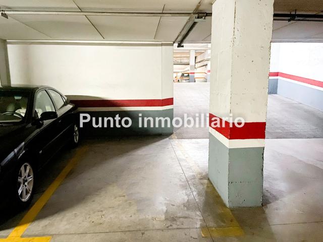 Garaje en venta con 15 m2, en Parquesol Valladolid