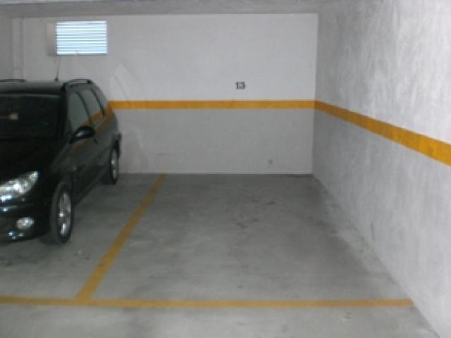 Garaje en venta con 11 m2, en Lavadores Vigo