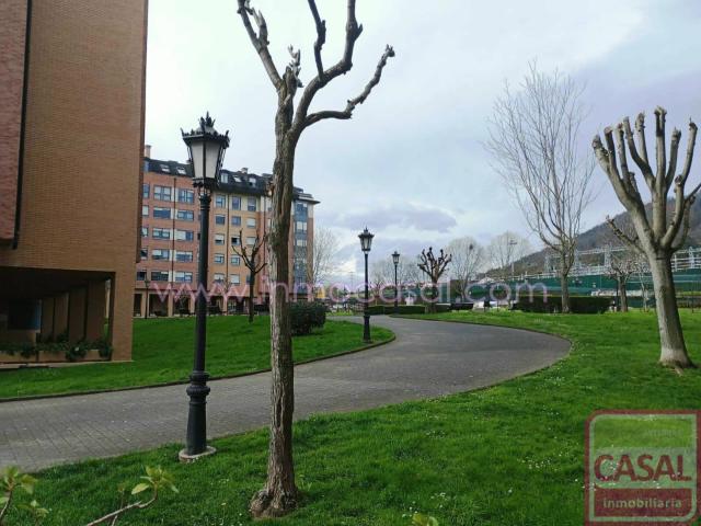 Garaje en venta con 13 m2, en Centro Oviedo Capital