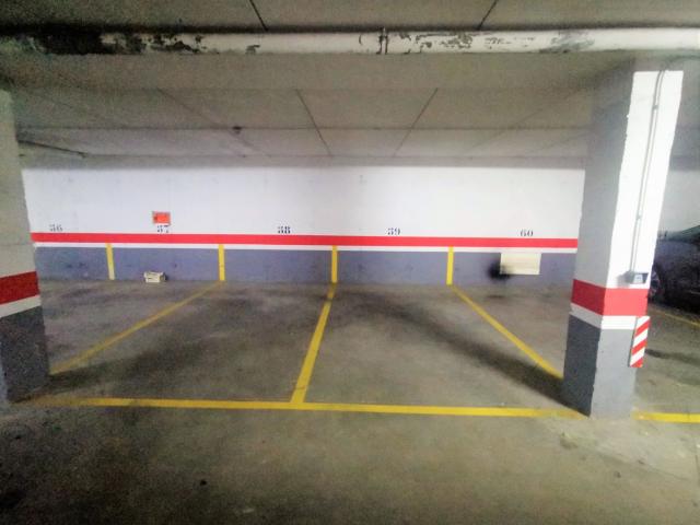 Garaje en venta con 24 m2, en Delicias Canterac Valladolid