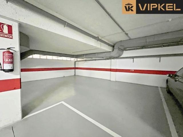 Garaje en venta con 25 m2, en Eirís, As Xubias, Pasaxe A Coruña
