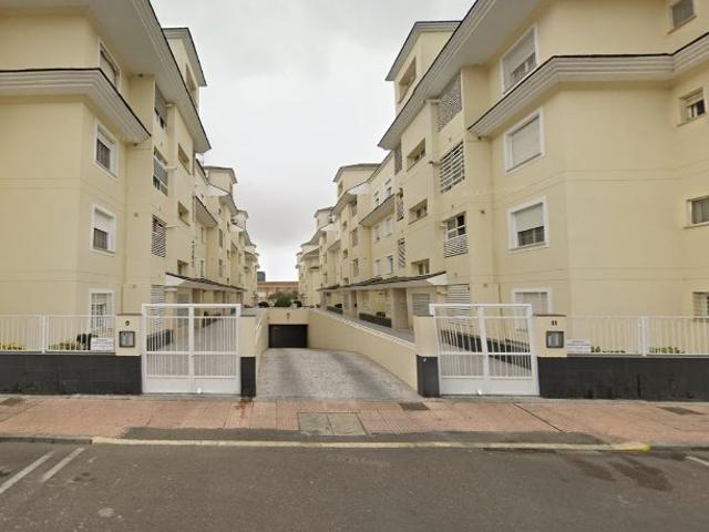Garaje en venta con 22 m2, en Avenida de Elvas Campus Badajoz