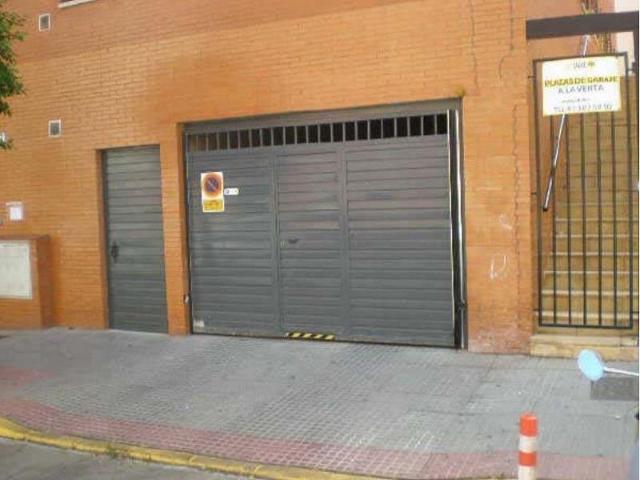 Garaje en venta con 55 m2, en Dos Hermanas Pueblo Dos Hermanas