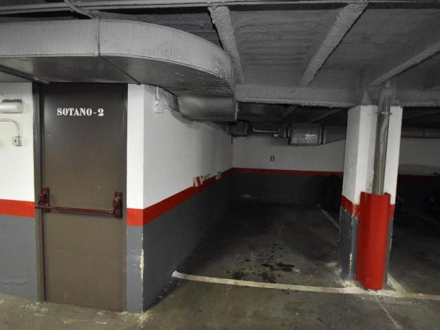 Garaje en venta, Centro Cortes, Madrid