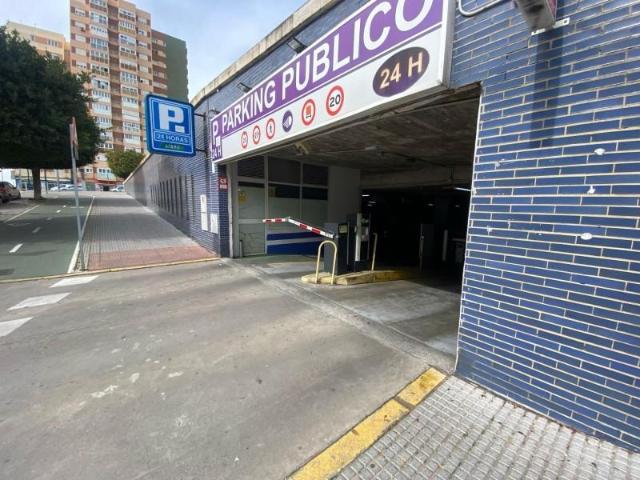 Garaje en venta en Cádiz, Cortadura