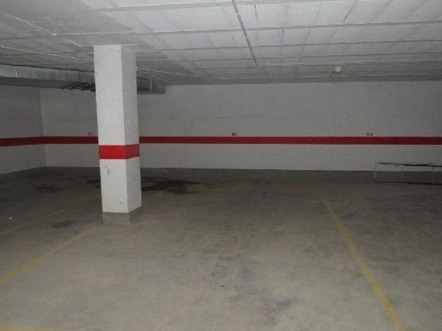 Garaje en venta en calle Ceràmica, Amposta, de 10 m² por 1.800
