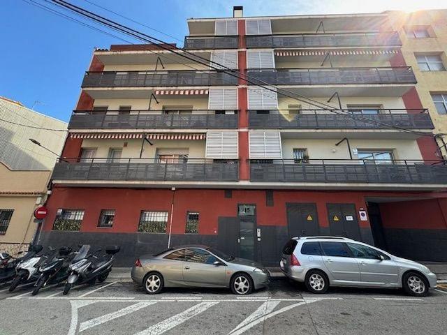 Garaje en venta en calle Bellavista, Mataró, de 6 m² por 1.500