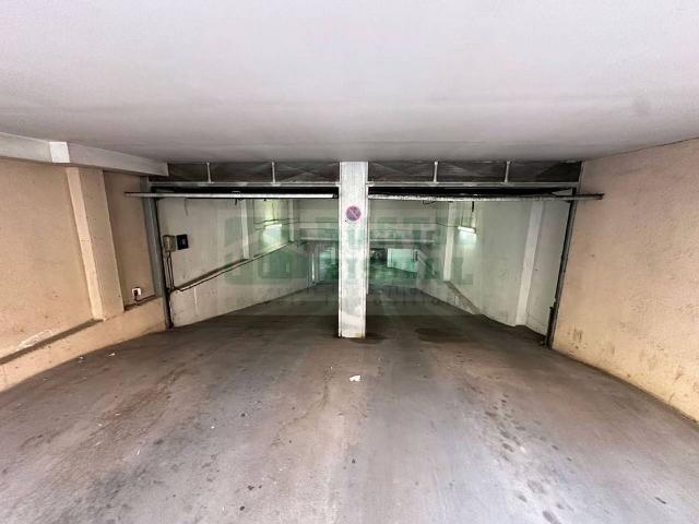 Garaje en venta en calle, Bisbal d´Empordà, La, de 10 m² por 11.000