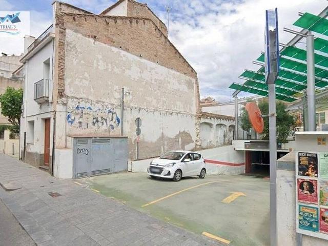 Garaje en venta en calle Gavarra, Canet de Mar, de 23 m² por 17.000