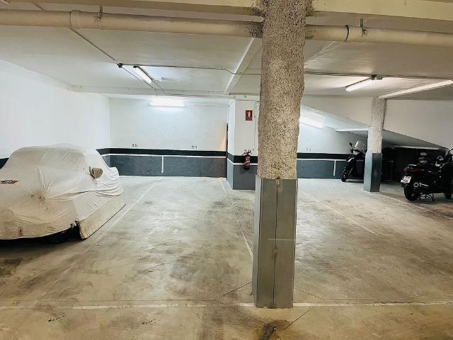 Garaje en venta en calle D'alfons XII, Barcelona, por 40.000