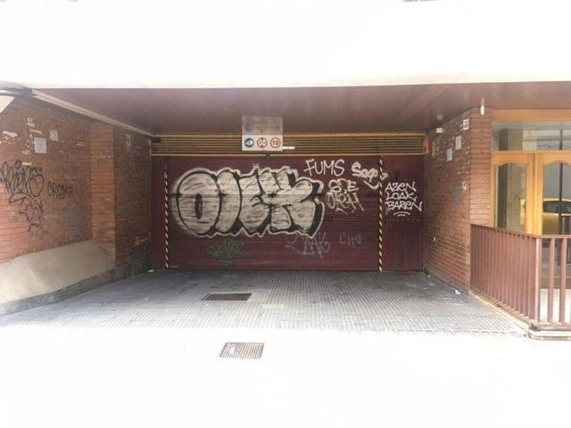 Garaje en venta en calle D'àngel Guimerà, Hospitalet de Llobregat, L´, de 10 m² por 14.500