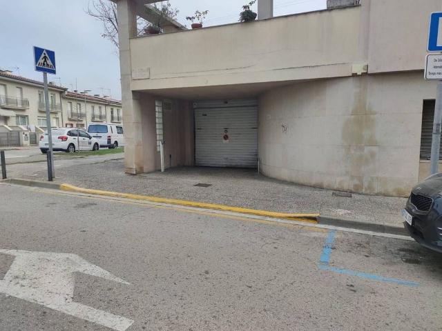 Garaje en venta en Girona, de 12 m² por 15.500