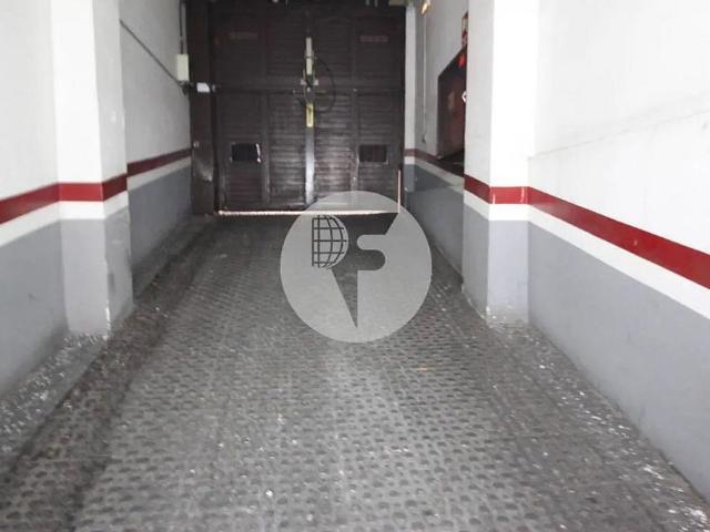 Garaje en venta en calle D'aragó, Barcelona, de 7 m² por 15.000