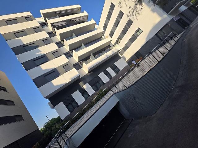 Garaje en venta en calle De Cornellà, Hospitalet de Llobregat, L´, por 18.500