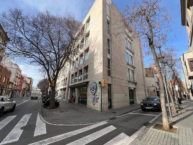 Garaje en venta en calle De Calderón, Sabadell, de 11 m² por 14.500
