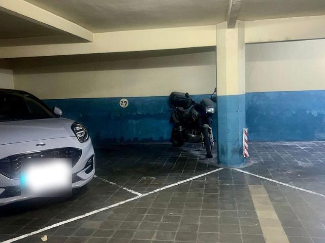 Garaje en venta en calle De Casp, Barcelona, por 21.500