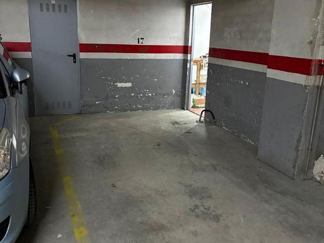 Garaje en venta en calle De Bahia Blanca, Reus, de 12 m² por 23.000