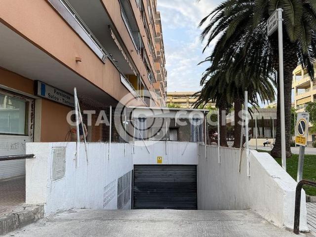 Garaje en venta en calle De Barcelona, Salou, de 13 m² por 19.000