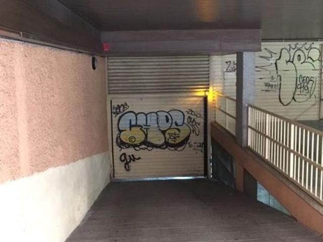 Garaje en venta en calle De Buenos Aires, Hospitalet de Llobregat, L´, de 12 m² por 14.500