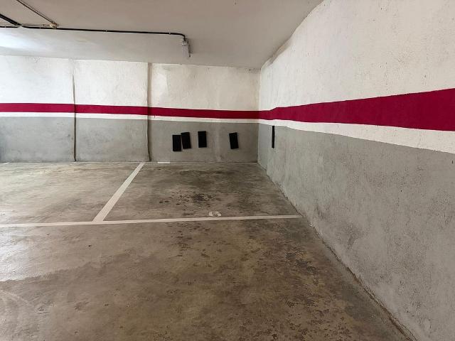 Garaje en venta en calle De Garcilaso, Barcelona, de 11 m² por 17.500