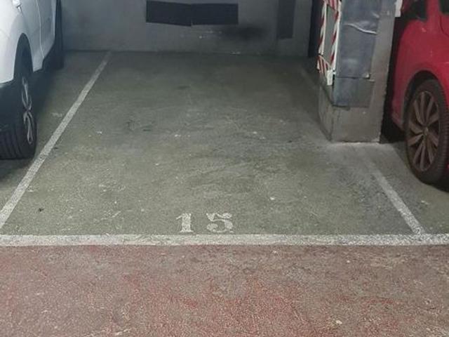 Garaje en venta en calle De Guipúscoa, Barcelona, por 15.000